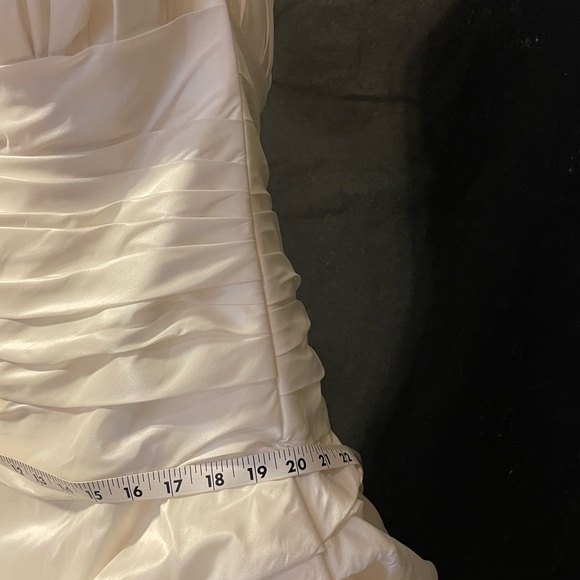 Mori Lee by Madeline Gardner Pleated Bodice Ruched Ball Gown Wedding Dress Sz 16 - Picture 5 of 15